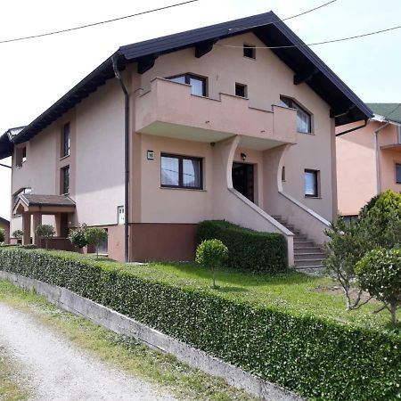 Appartamento Apartman Kristian Velika Gorica Esterno foto