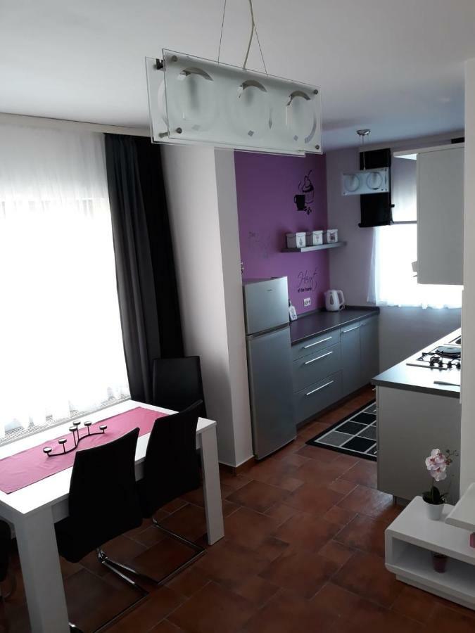 Appartamento Apartman Kristian Velika Gorica Esterno foto