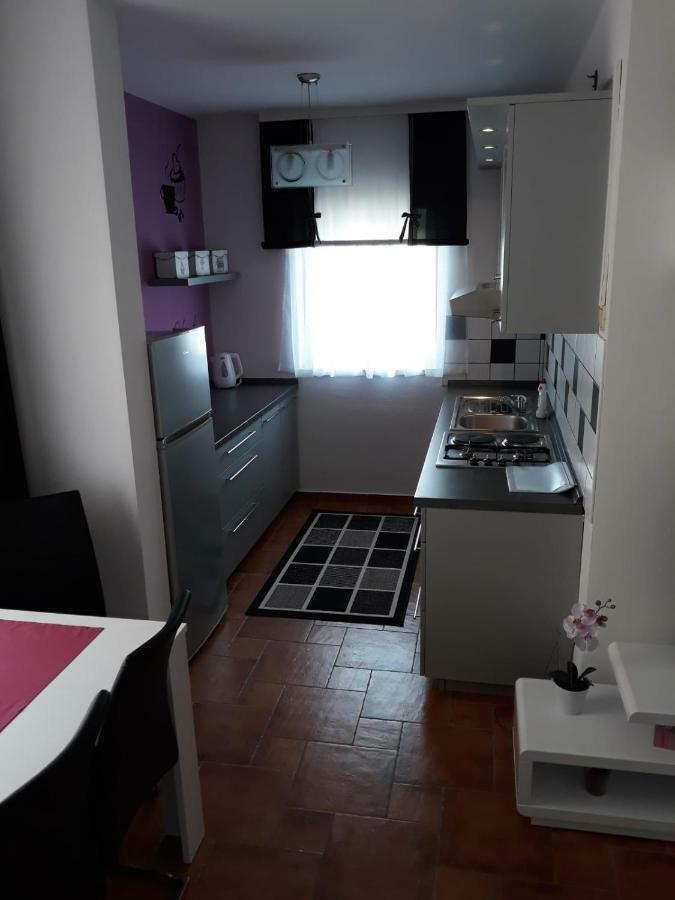 Appartamento Apartman Kristian Velika Gorica Esterno foto